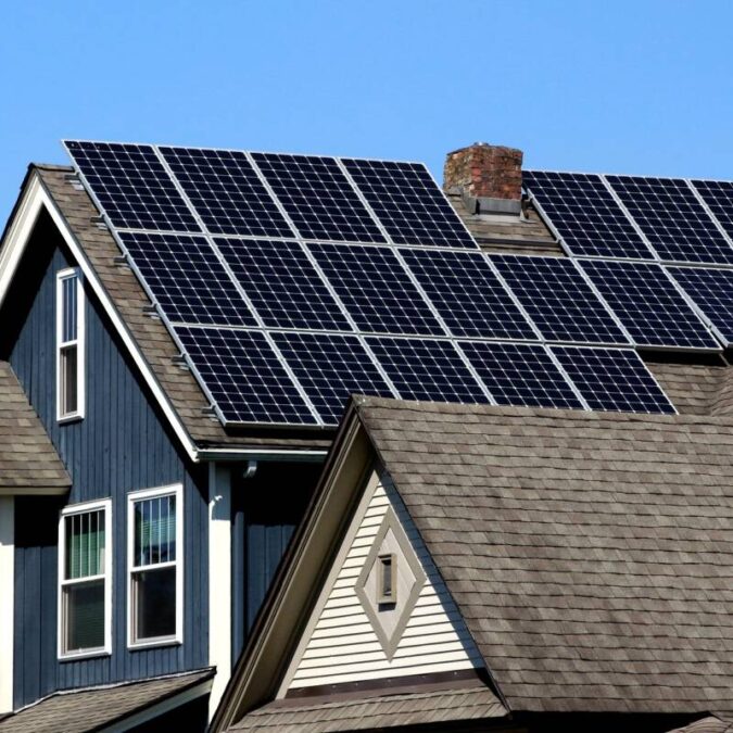 Panneaux photovolta&iuml;ques &agrave; Belfort et Montb&eacute;liard Lur&eacute;